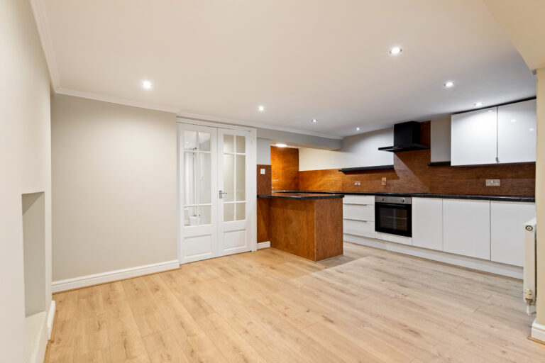 Basement Flat, 5 Saxon Street