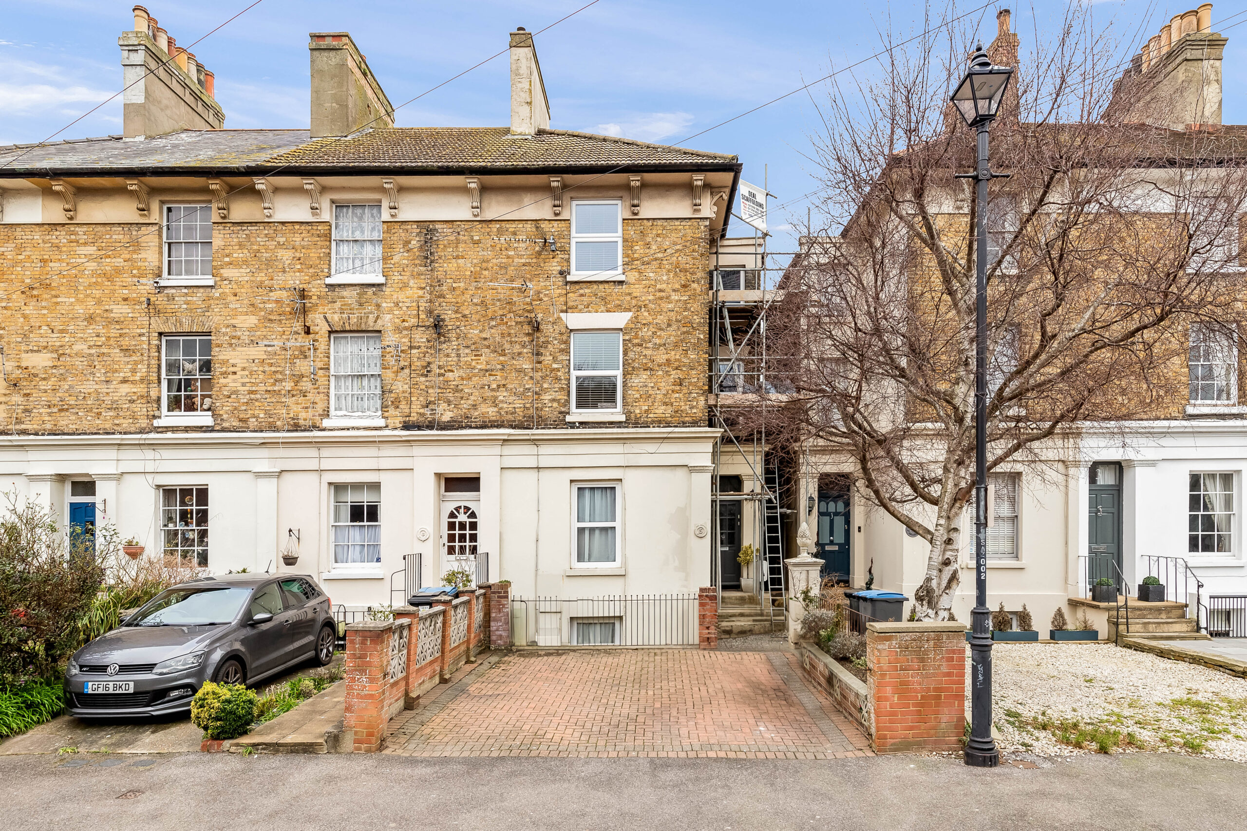 Basement Flat, 5 Saxon Street