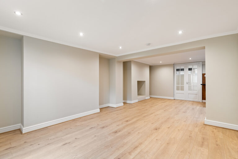 Basement Flat, 5 Saxon Street