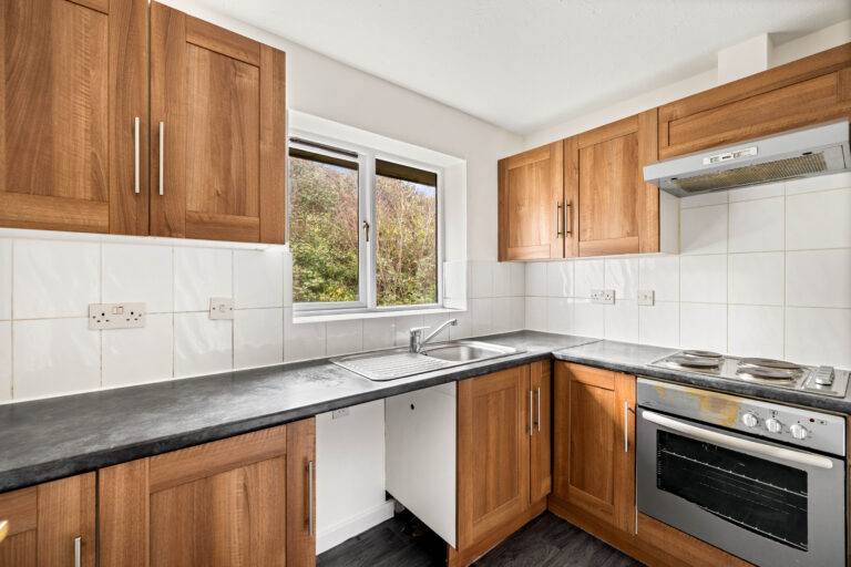Flat 7 Magpie Lodge Mayfield Avenue